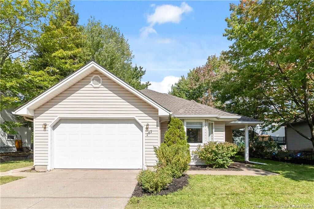 Property Photo:  161 Morewood Crescent  NB E1A 6L4 