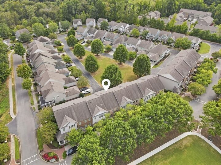 Property Photo: 372 Suwanee Avenue GA 30024