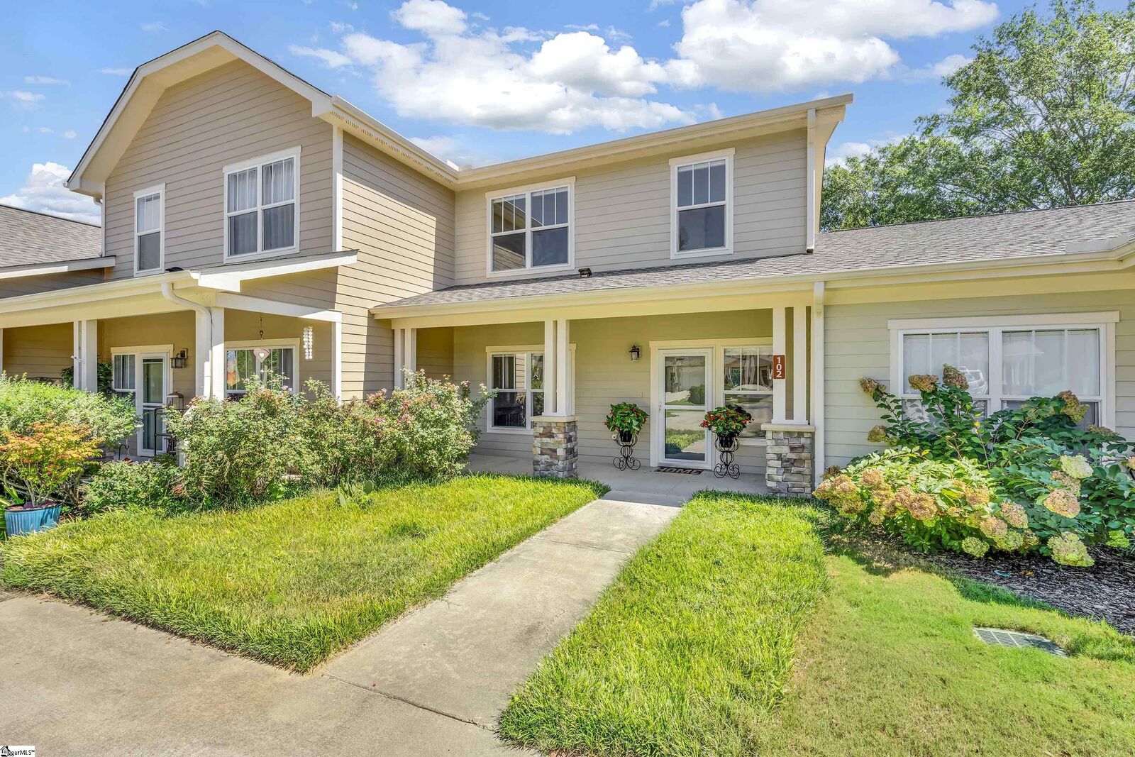 Property Photo:  102 Rusty Brook Road  SC 29687 