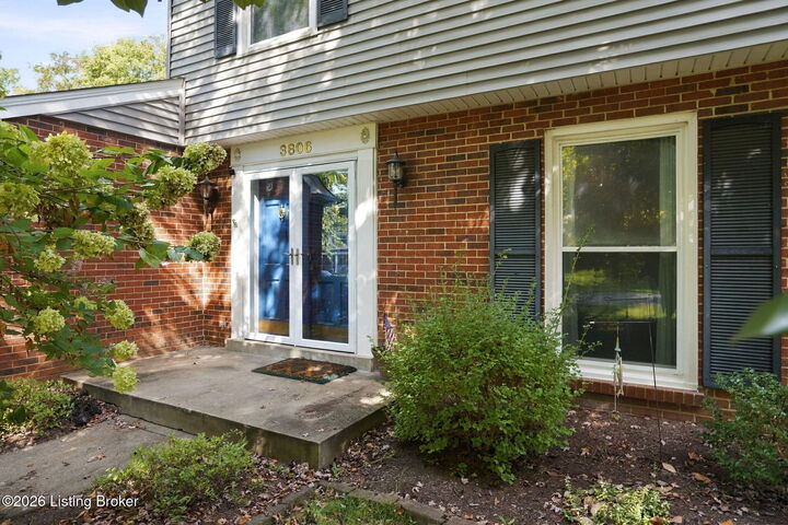 Property Photo: 3806 Little Bend Rd KY 40241