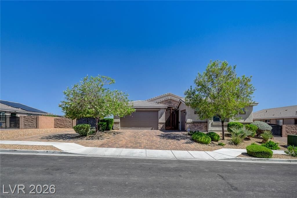 Property Photo:  6972 Hopi Summit Court  NV 89149 