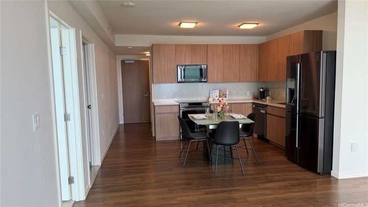 Property Photo:  1391 Kapiolani Boulevard 3011  HI 96814 