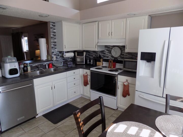 Property Photo: 1750 Greencastle Drive IN 47715