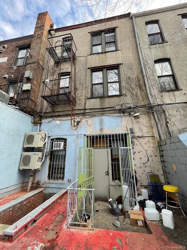 Property Photo:  228 Utica Avenue  NY 11213 