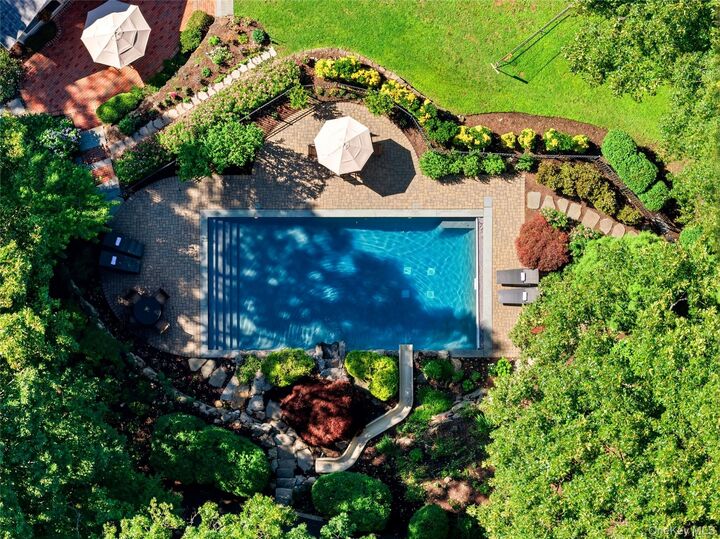 Property Photo: 31 Crosby Place NY 11724
