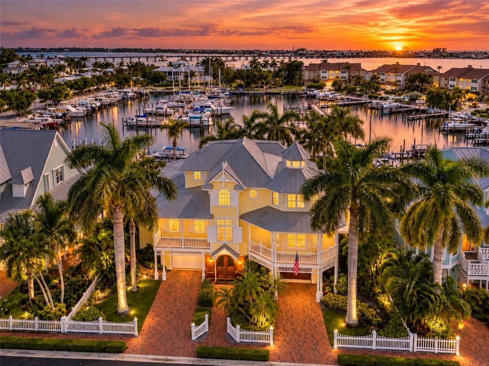 Property Photo:  12914 Yacht Club Place  FL 34215 
