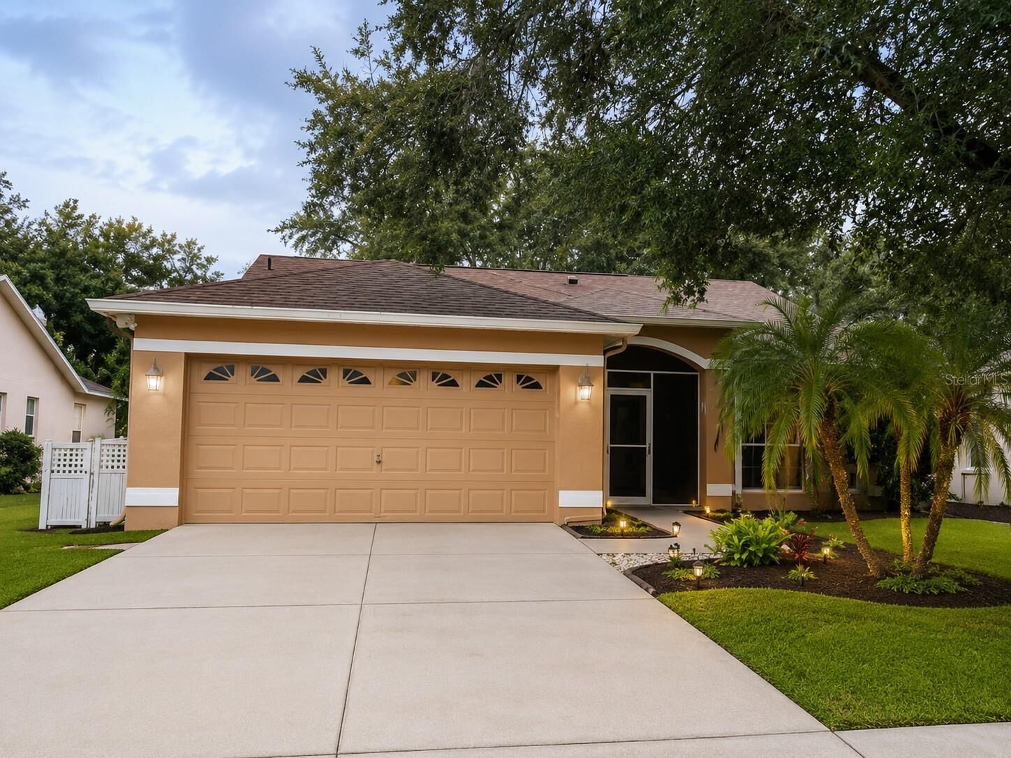 Property Photo:  1723 Bell Ranch Street  FL 33511 