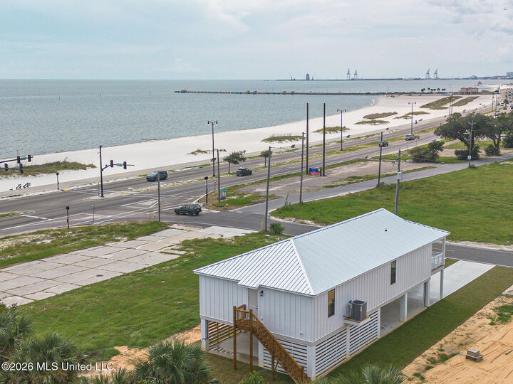 Property Photo:  112 Tegarden Road  MS 39507 
