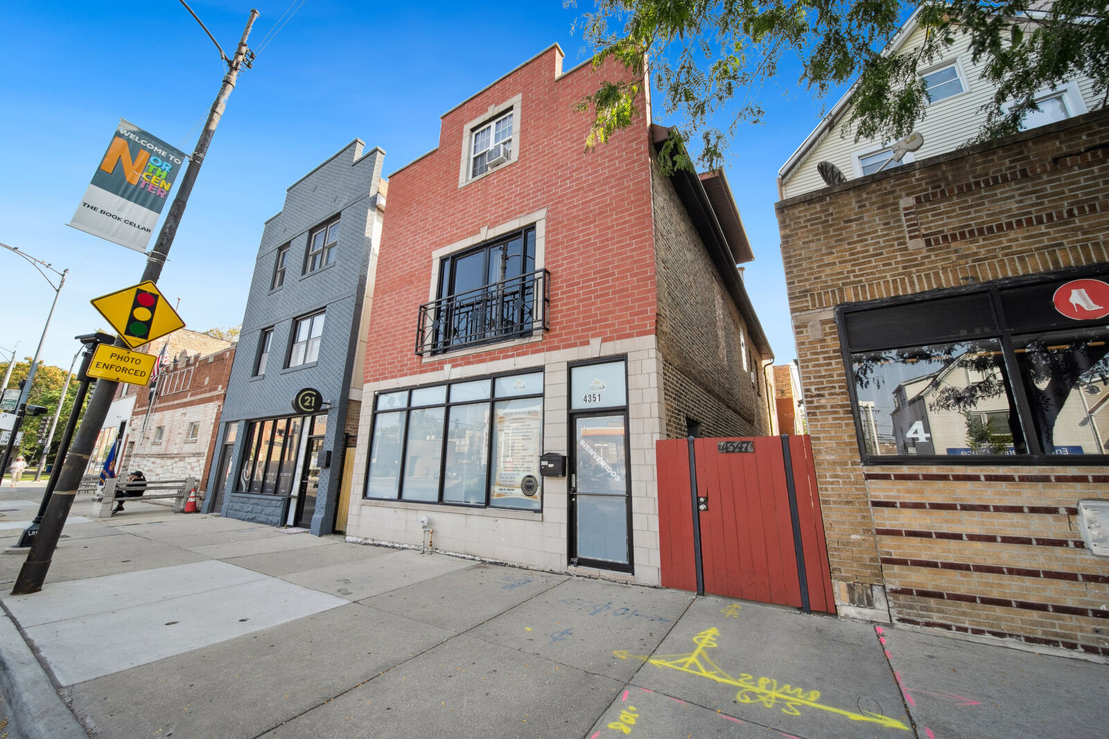 Property Photo:  4351 N Western Avenue 2re  IL 60618 