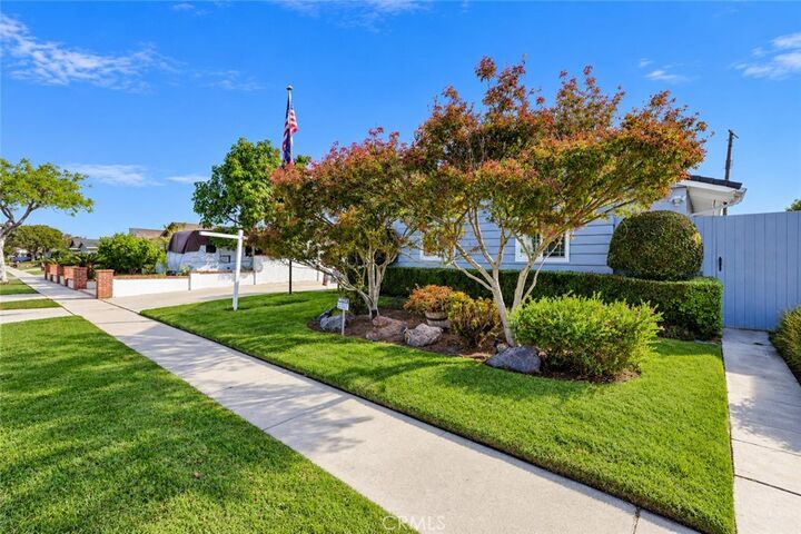 Property Photo: 16430 Woodruff St CA 92683