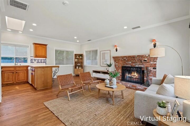 Property Photo:  4628 Seratt Place  CA 91607 