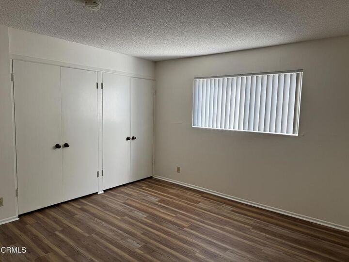 Property Photo:  48 S Oak Avenue 6  CA  