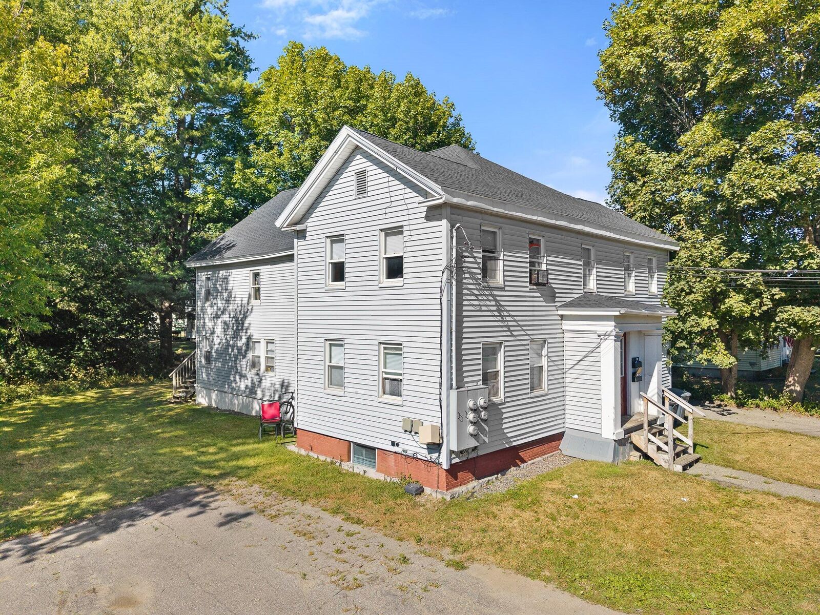 Property Photo:  17 Elm Street  ME 04412 