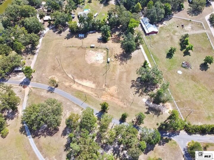 Property Photo:  454 J T Griggs Road  LA 71225 