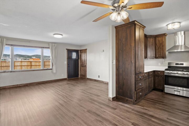 Property Photo: 407 Valley View Road MT 59602