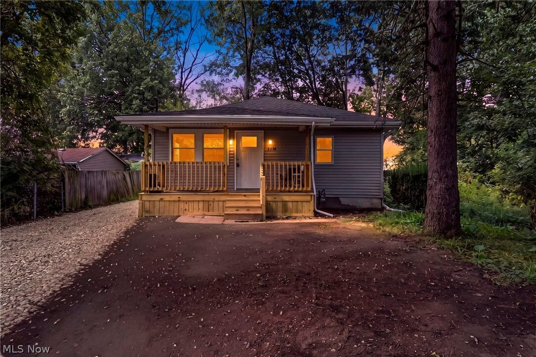 Property Photo:  3538 Albany Avenue  OH 44055 
