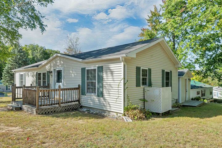 Property Photo:  20 Coventry Court  NH 03246 