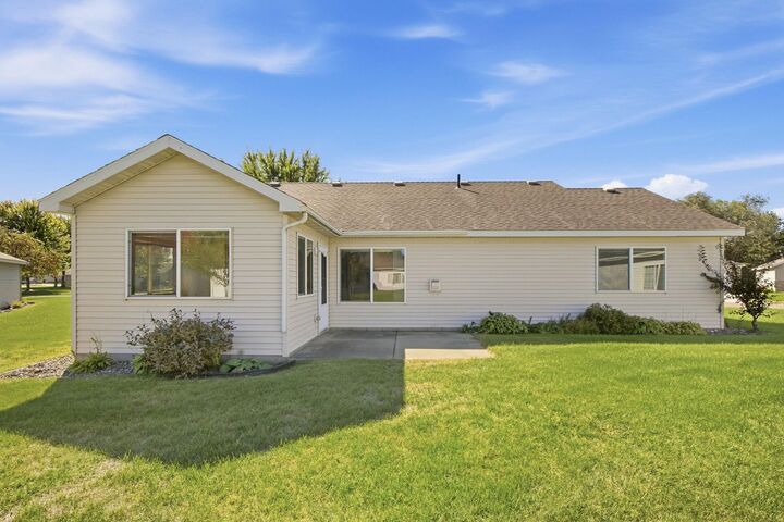 Property Photo: 1006 Diamond Willow Circle MN 56387