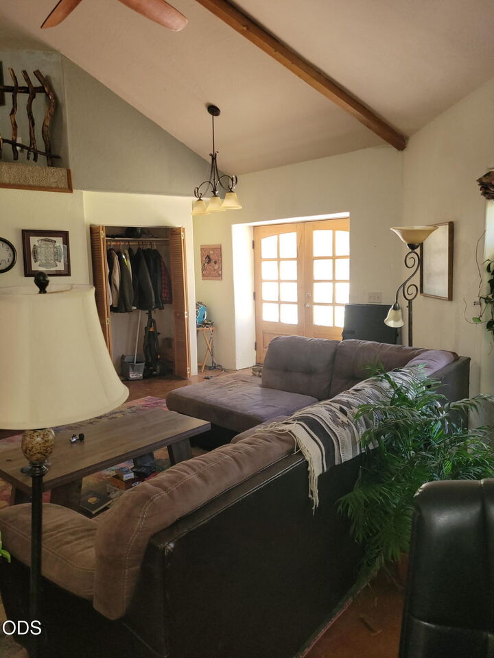 Property Photo: 3635 Cahuilla Circle OR 97624