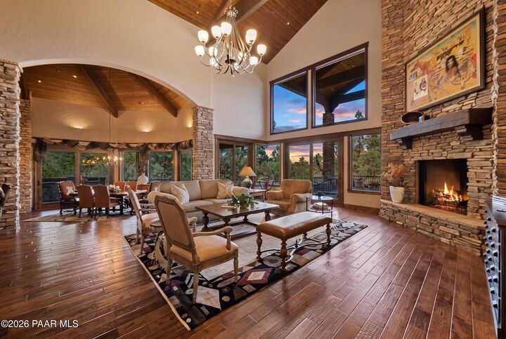Property Photo:  2140 Golf Club Lane  AZ 86303 