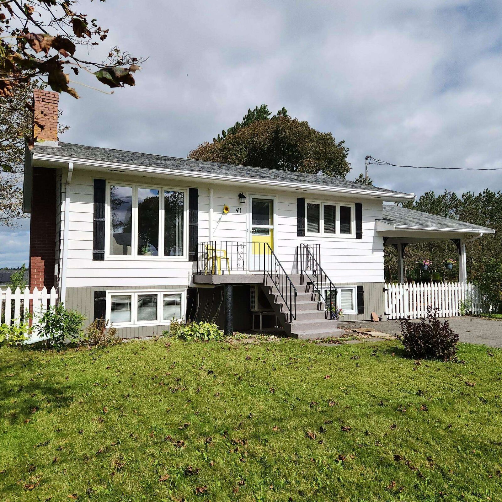 Property Photo:  41 Penny Lane  PE C1E 1V5 