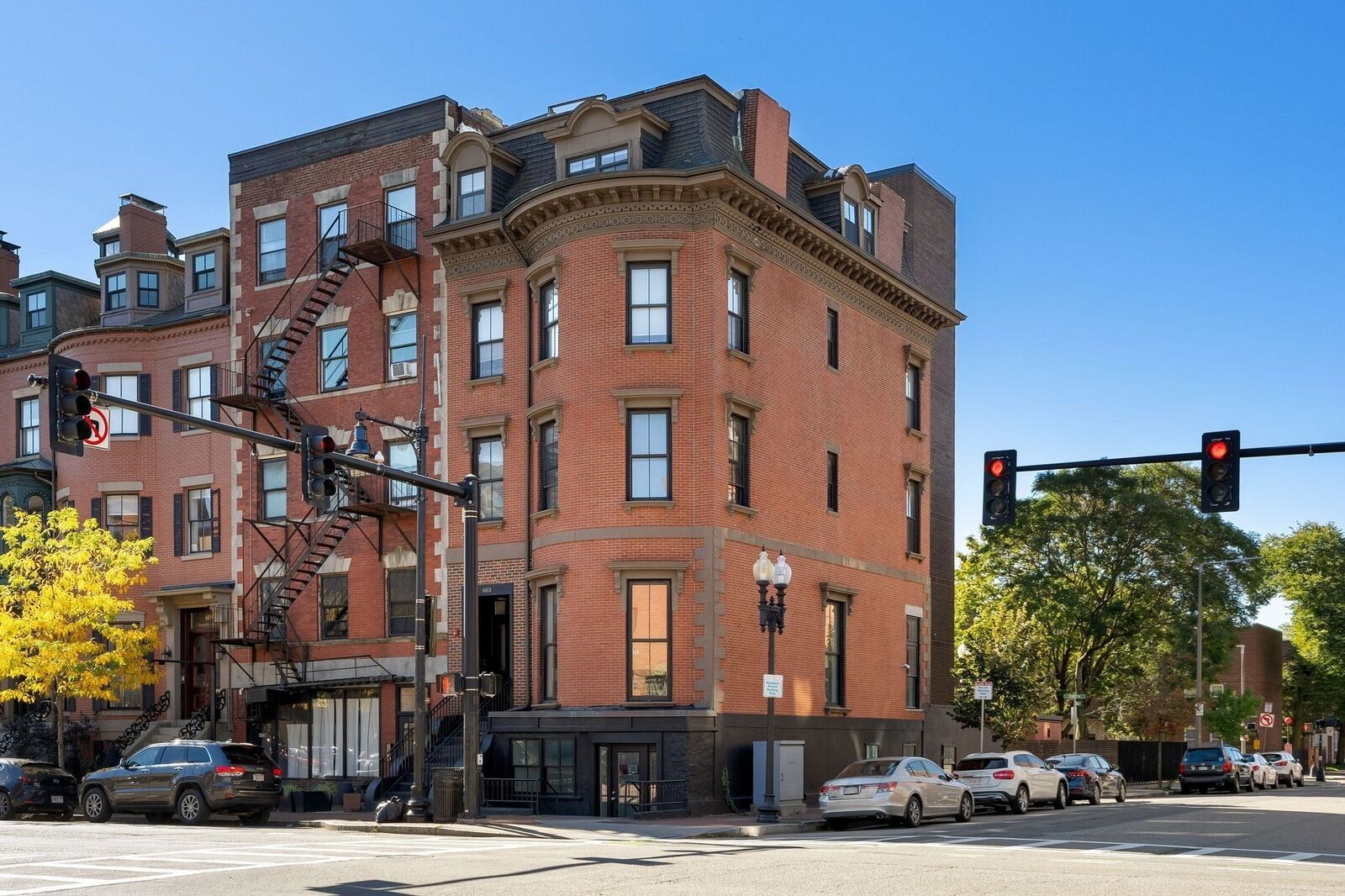 Property Photo:  603 Massachusetts Ave  MA 02118 