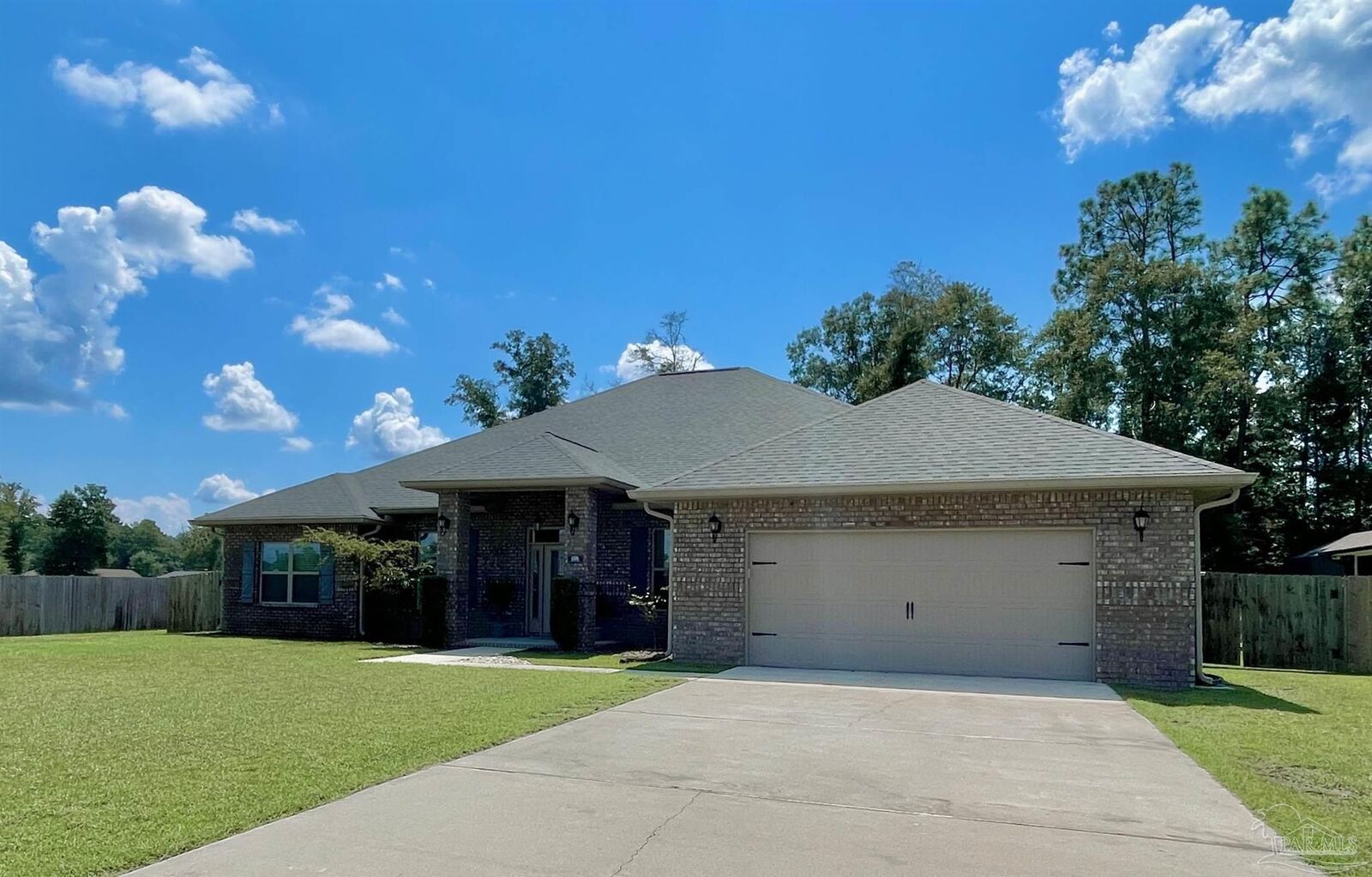 Property Photo:  6506 Cedar Key Dr  FL 32570 