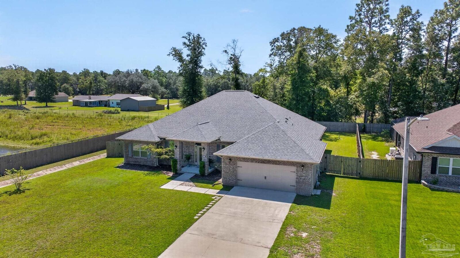 Property Photo: 6506 Cedar Key Dr FL 32570