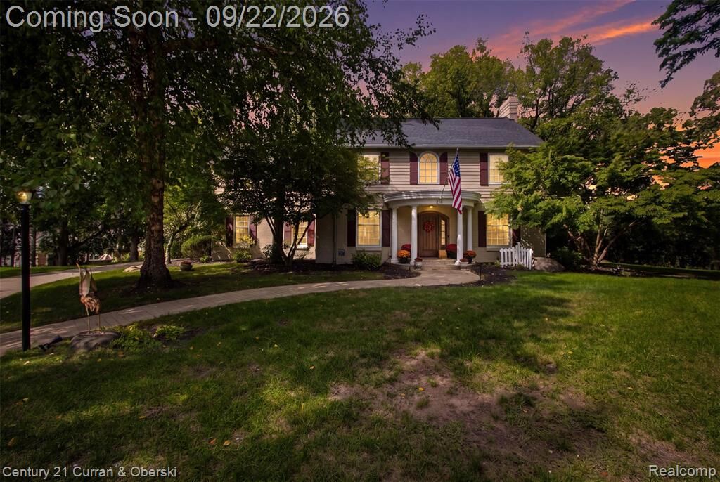 Property Photo:  215 Vorn Lane  MI 48301 