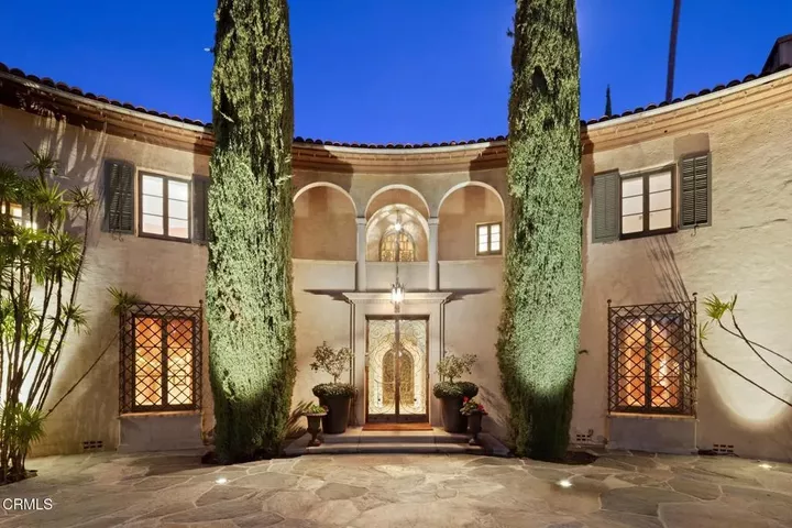 Property Photo:  1290 Hillcrest Avenue  CA 91106 
