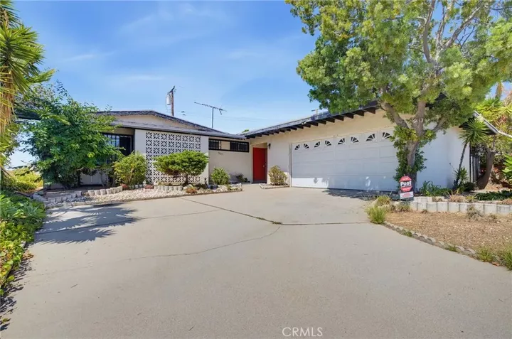Property Photo:  809 Malone  CA 90640 