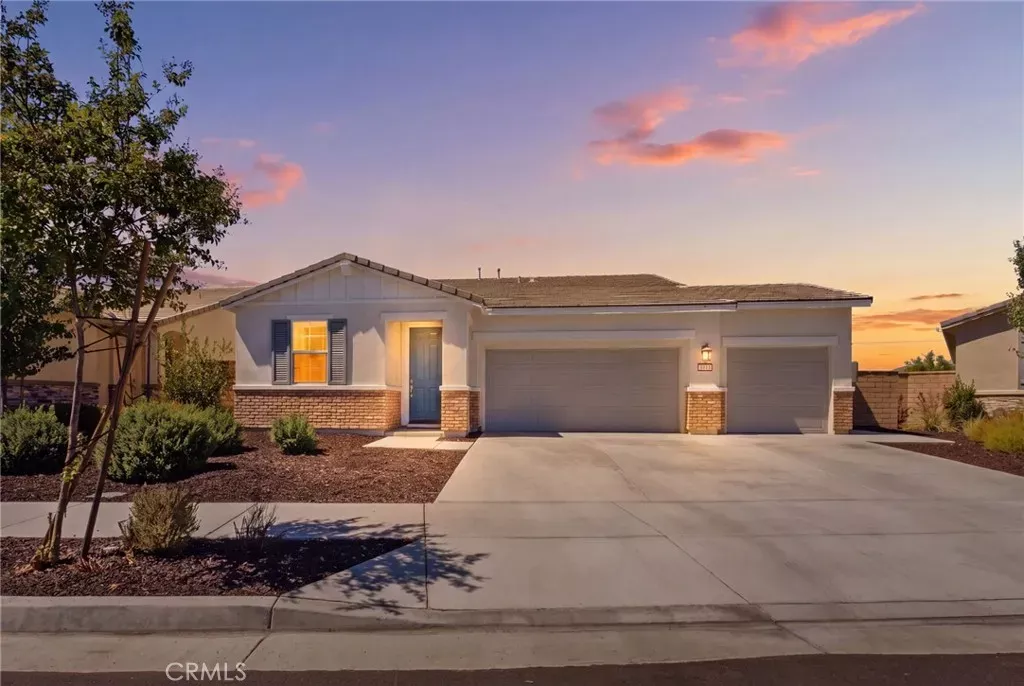 Property Photo:  1919 Rodeo  CA 92545 