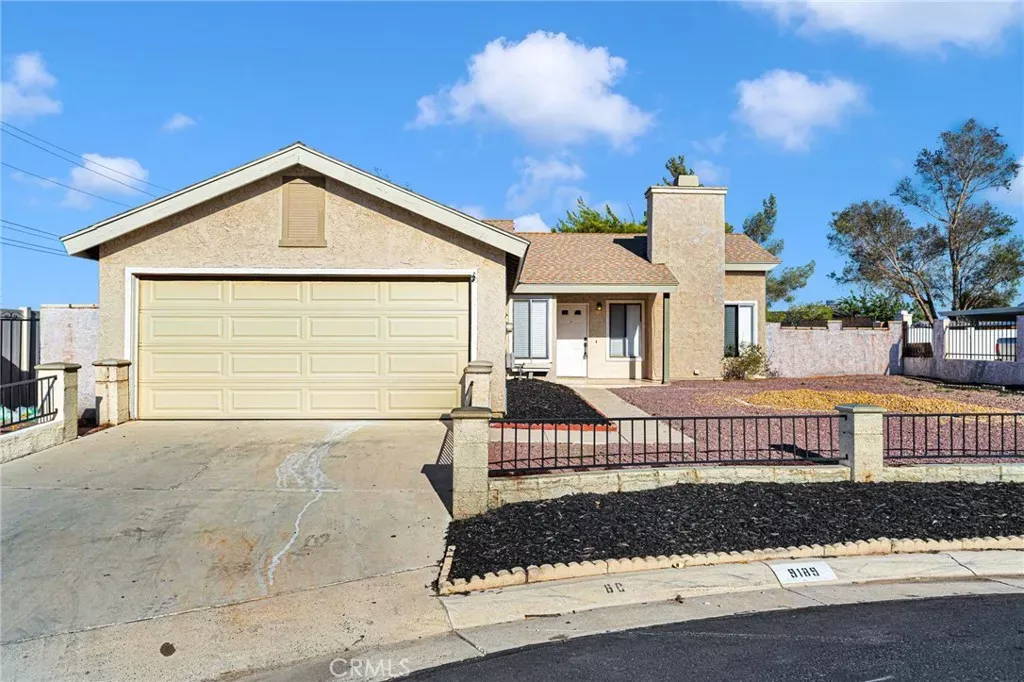 Property Photo:  9189 Applewood  CA 92344 