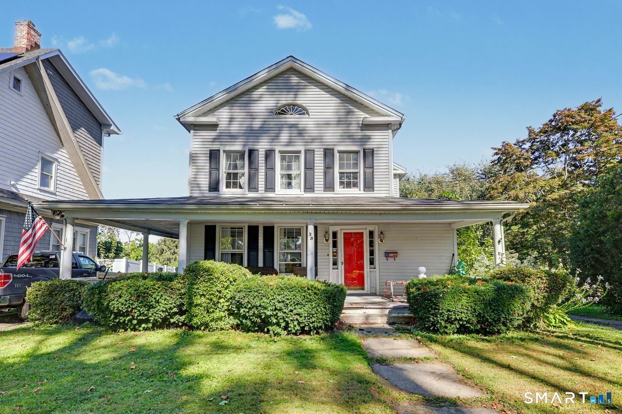 Property Photo:  33 Pleasant Street  CT 06810 
