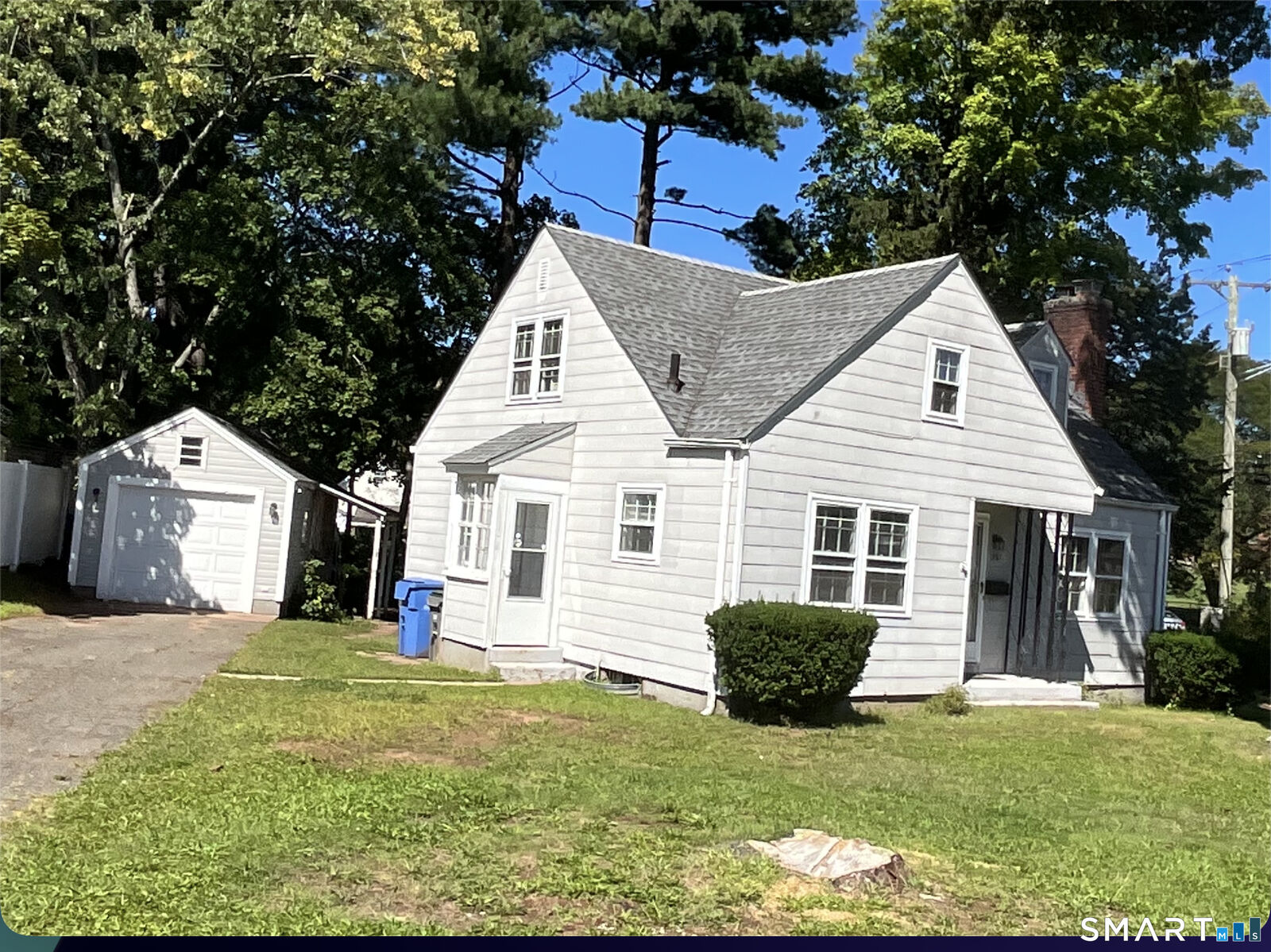 Property Photo:  198 Broad Street  CT 06042 