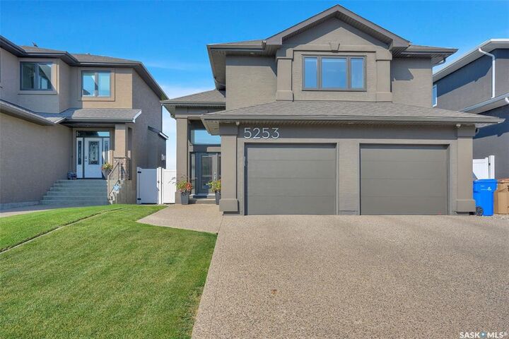 Property Photo: 5253 Snowbirds Crescent SK S4W 0H4