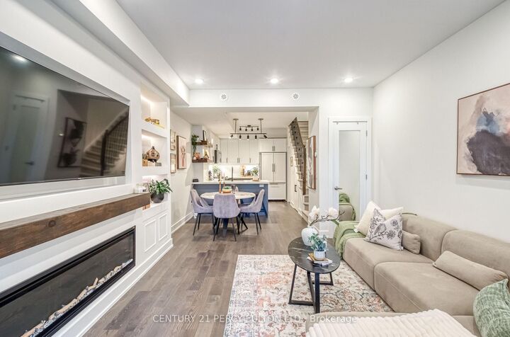 Property Photo:  26 Ernest Avenue 20  ON M6P 0B8 