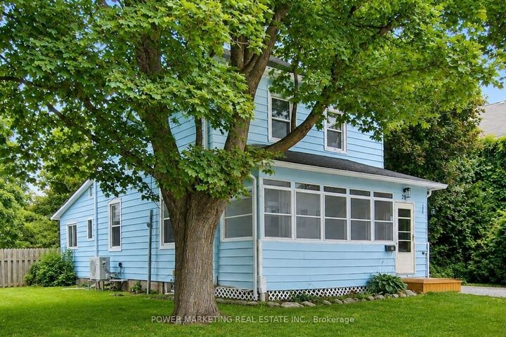 Property Photo:  28 Montague Street  ON K7A 2M1 