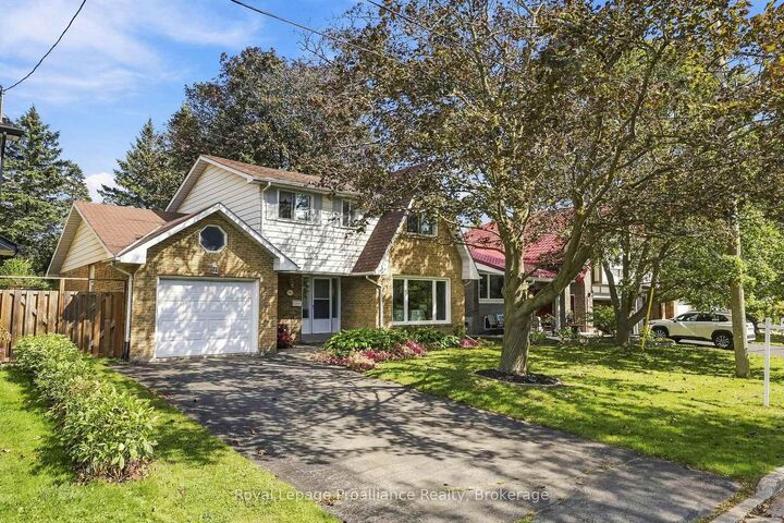 Property Photo:  790 Northwood Drive  ON K9A 4W3 