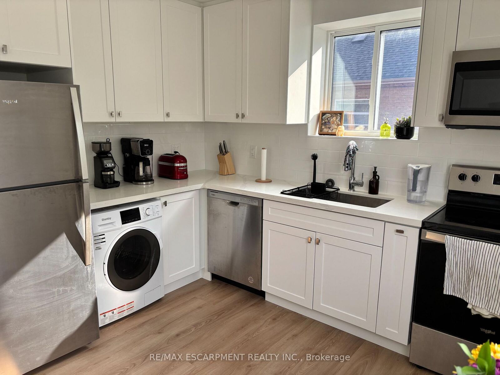 Property Photo: 2160 Ghent Avenue 4 ON L7R 1Y5