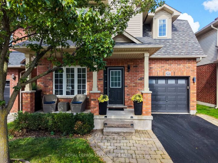 Property Photo:  5221 Garland Crescent  ON L7L 7K9 