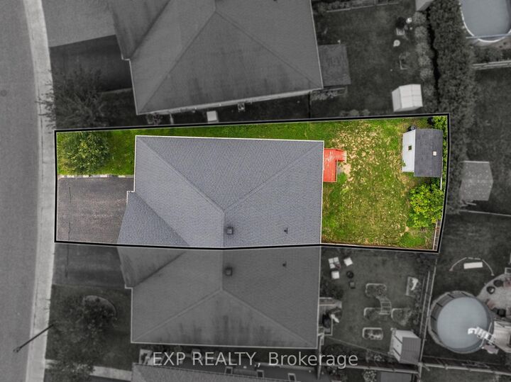 Property Photo:  233 Belfort Street  ON K0A 1W0 