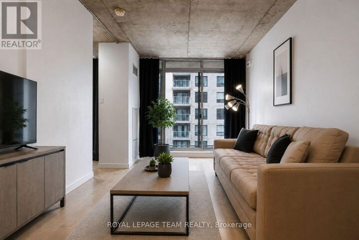 Property Photo:  179 George Street 1005  ON K1N 1J8 
