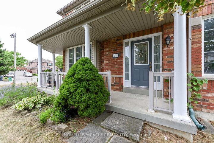 Property Photo:  25 Blackcherry Lane  ON L6R 2Y5 