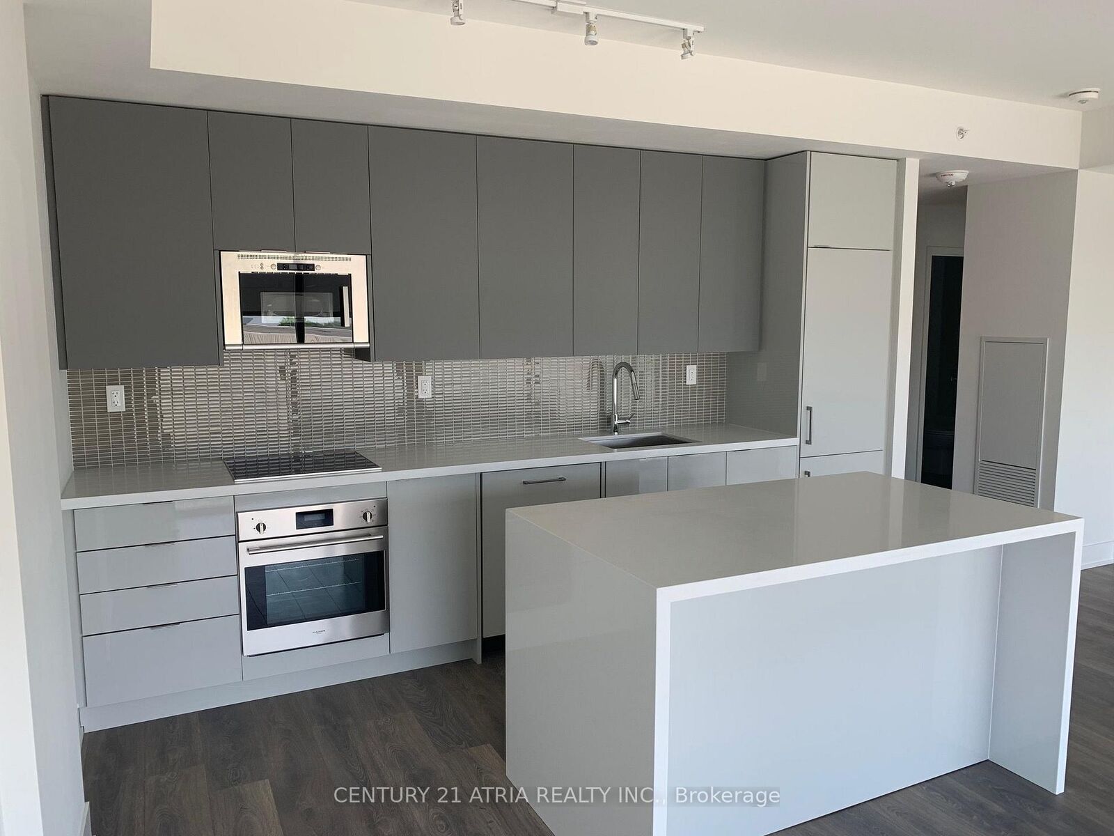 Property Photo:  2908 Highway 7 N/A 417  ON L4K 0K5 