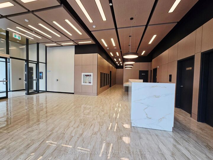 Property Photo:  2825 Jane Street 807  ON M3N 0A8 