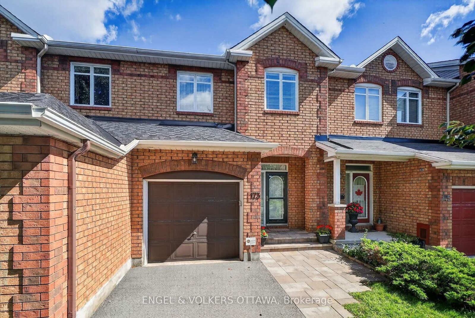 Property Photo:  173 Hearst Way  ON K2L 4G6 
