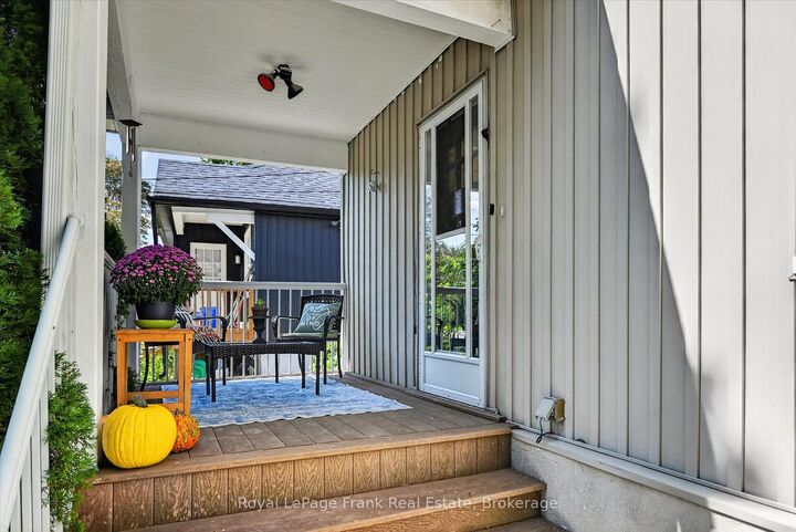 Property Photo: 404 London Street ON K9H 3A3