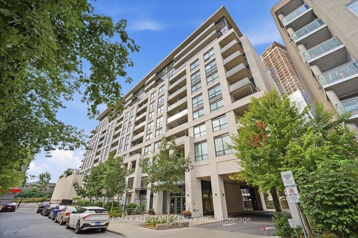 Property Photo:  8 Trent Avenue 824  ON M4C 0A6 