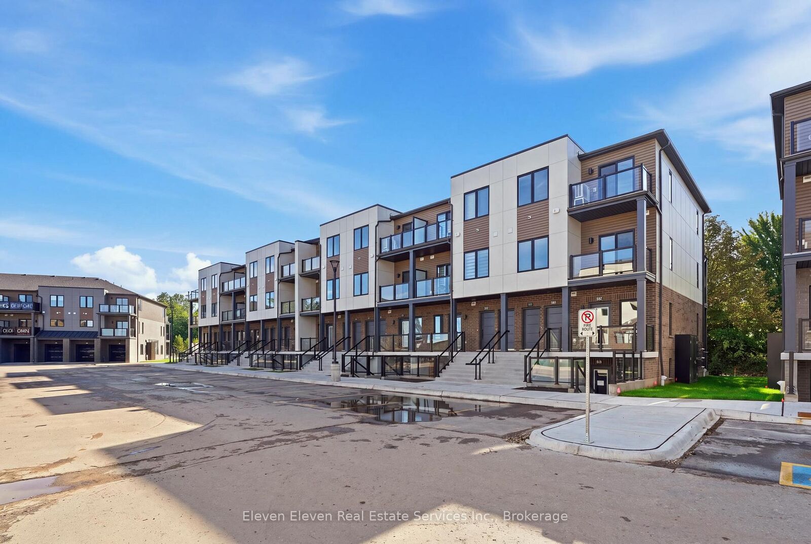 Property Photo:  331 Clair Road E 54  ON N1L 0C4 